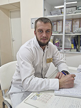 Заведующий стоматологическим отделением,  врач-стоматолог Петренко Никита Викторович